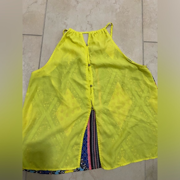 Colorful top - Picture 2 of 3